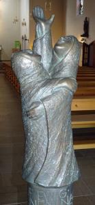 Magnifikat-Statue